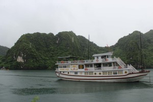 Vietnam Halong Bay